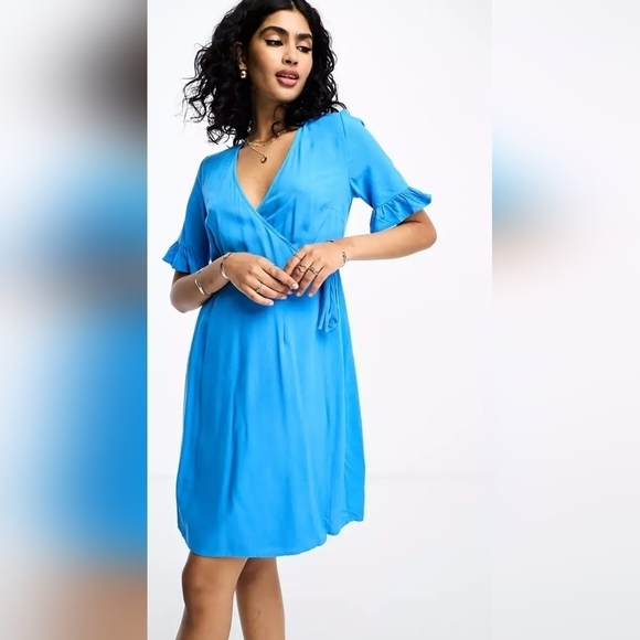 Y.A.S. mini wrap dress in blue - Picture 1 of 3